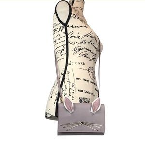 Kate Spade rabbit winni